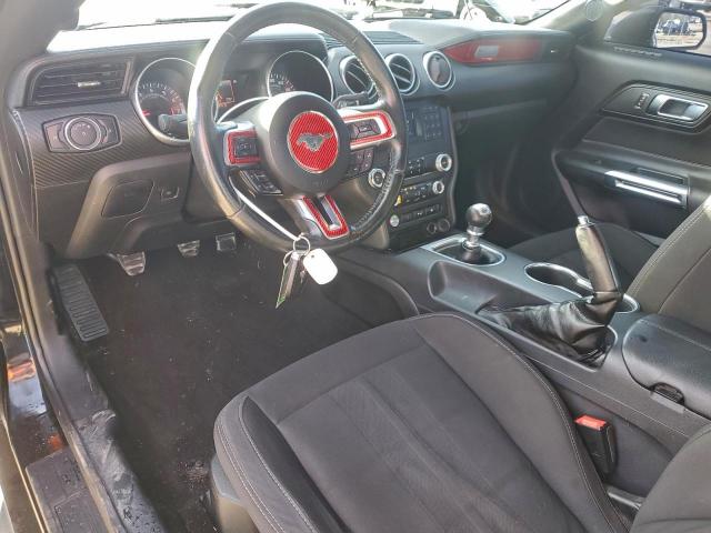 Ford Mustang Image 6