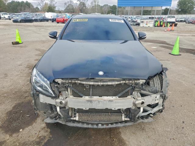 Mercedes-Benz C-Class 300 Image 10