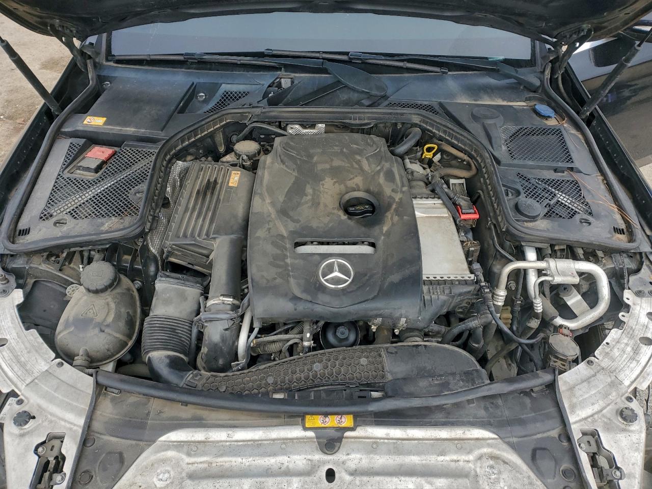 Mercedes-Benz C-Class 300 Image 7