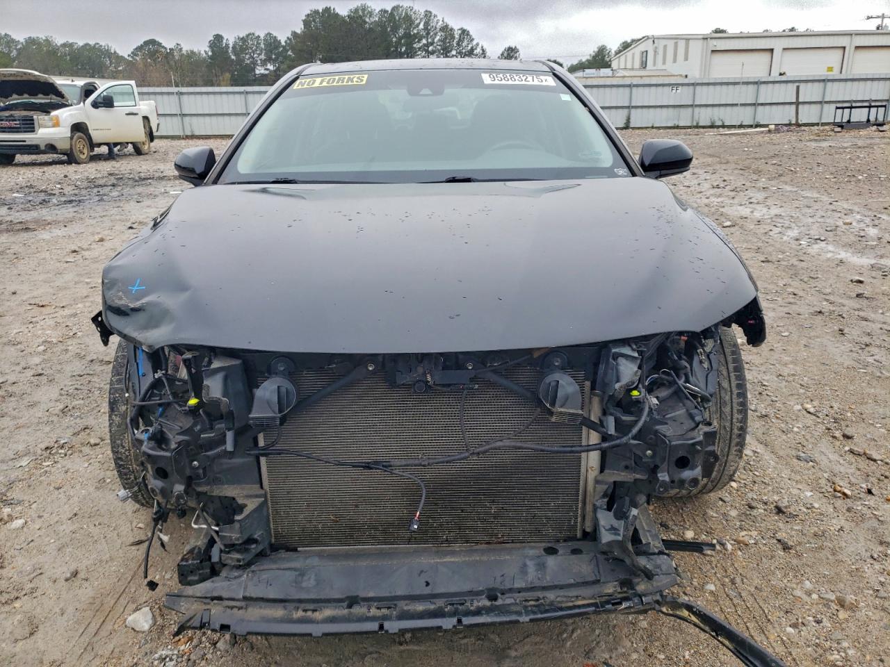 Toyota Camry L Image 7