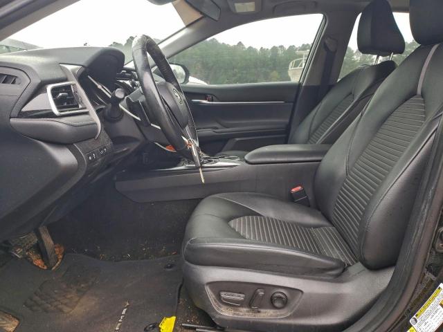 Toyota Camry L Image 12