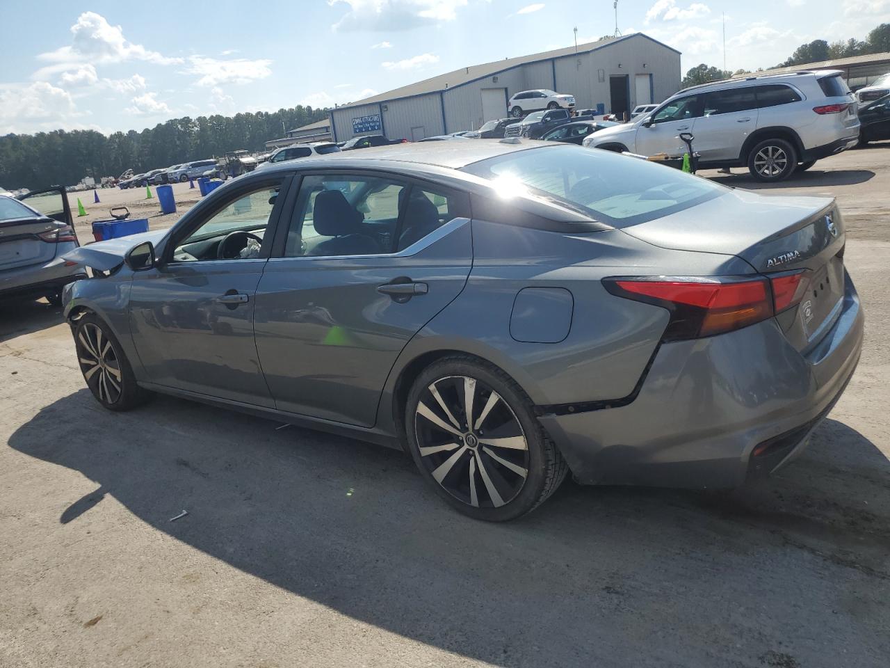 Nissan Altima Sr Image 5