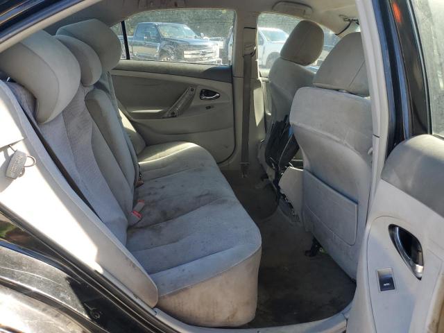 Toyota Camry Base Image 10