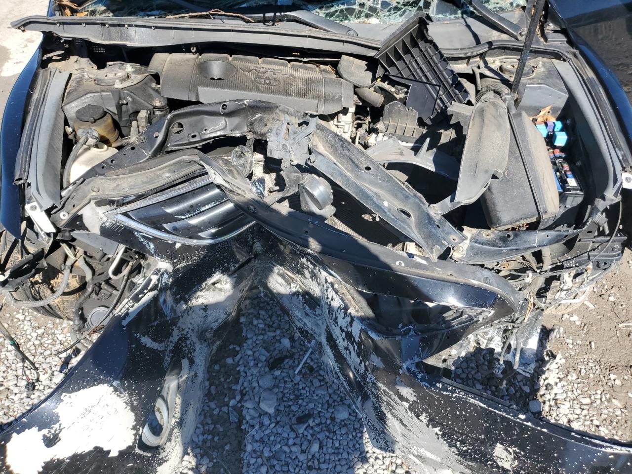 Toyota Camry Base Image 12