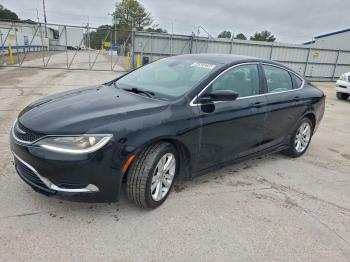  Salvage Chrysler 200