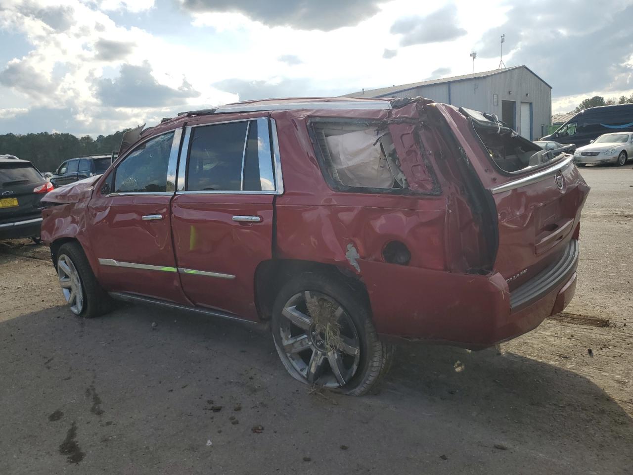 Cadillac Escalade Premium Image 3