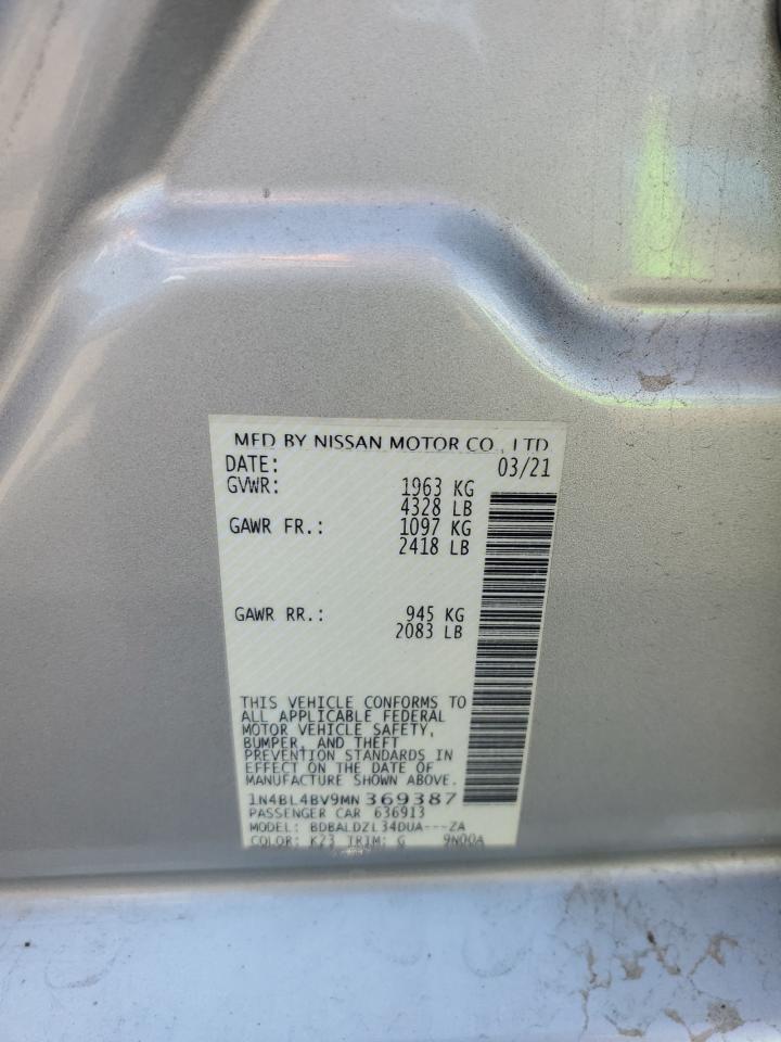 Nissan Altima S Image 5