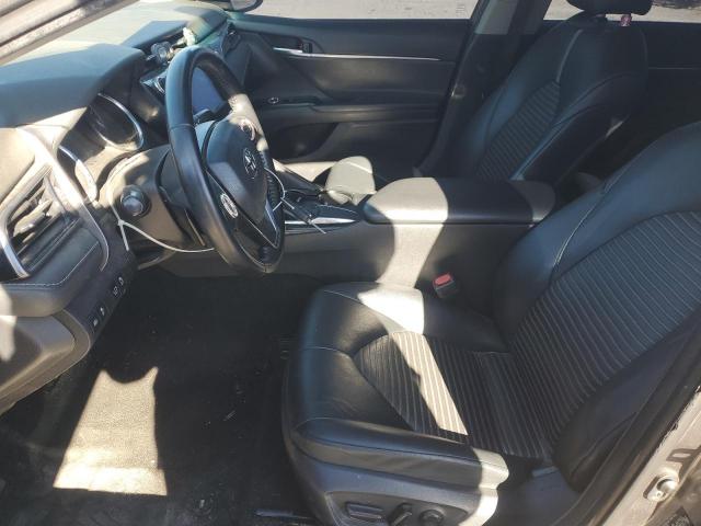 Toyota Camry L Image 3