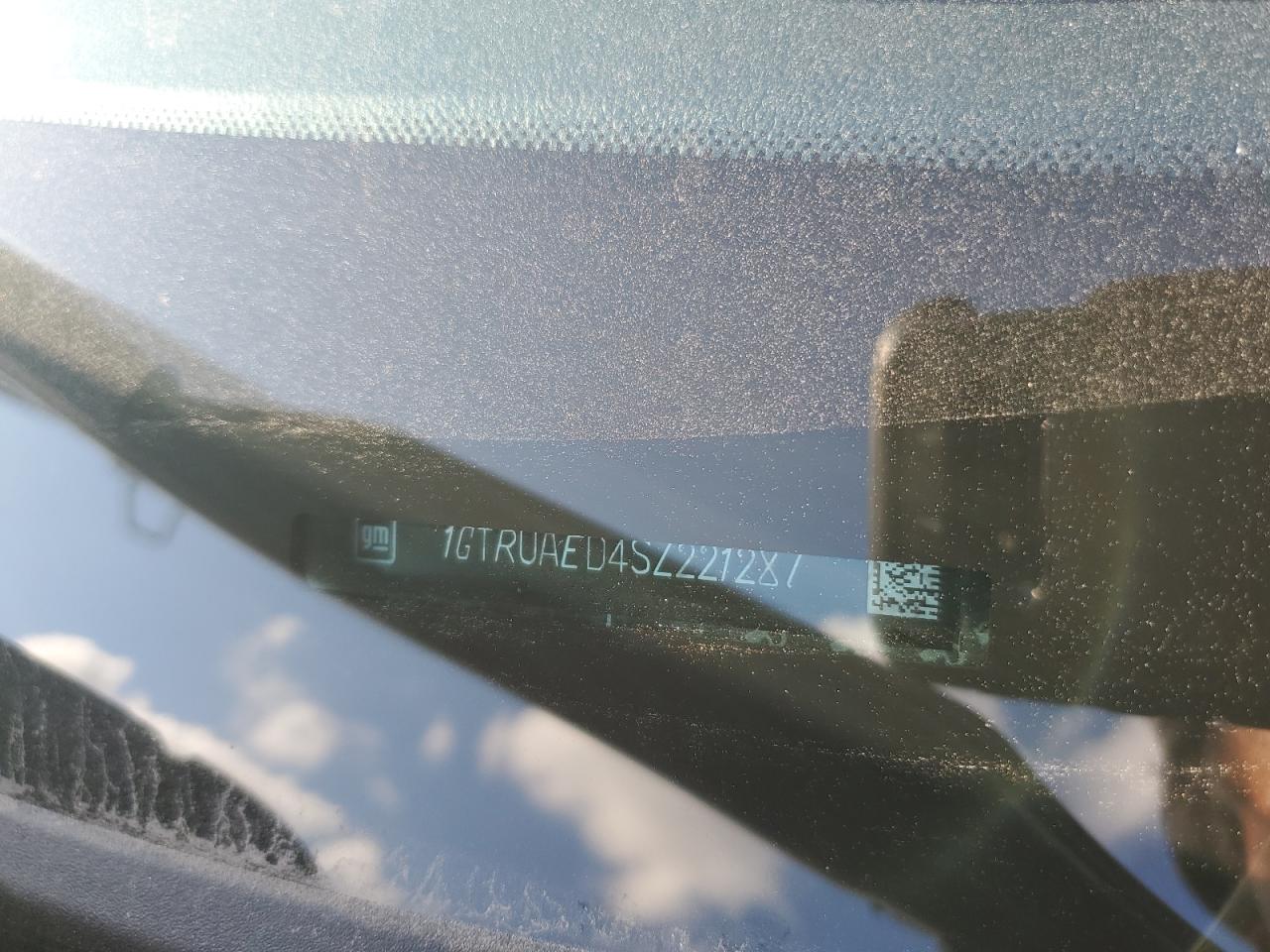 GMC Sierra K1500 Image 12