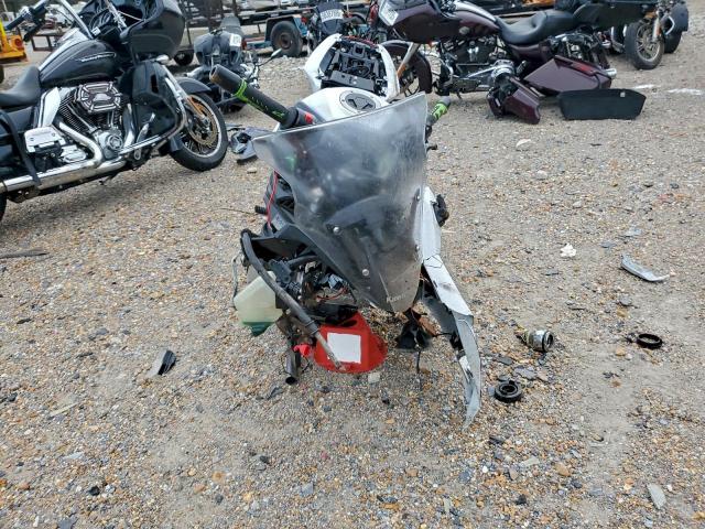 Kawasaki Ex E Image 2