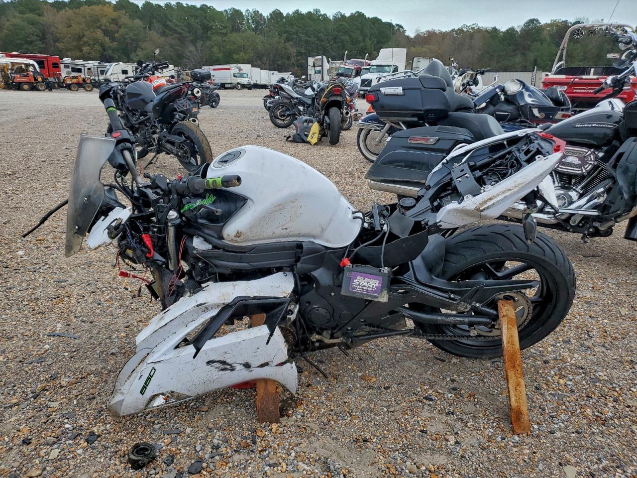 Kawasaki Ex E Image 9