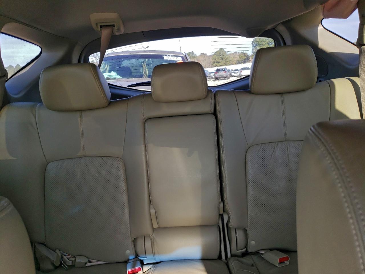 Nissan Murano S Image 7