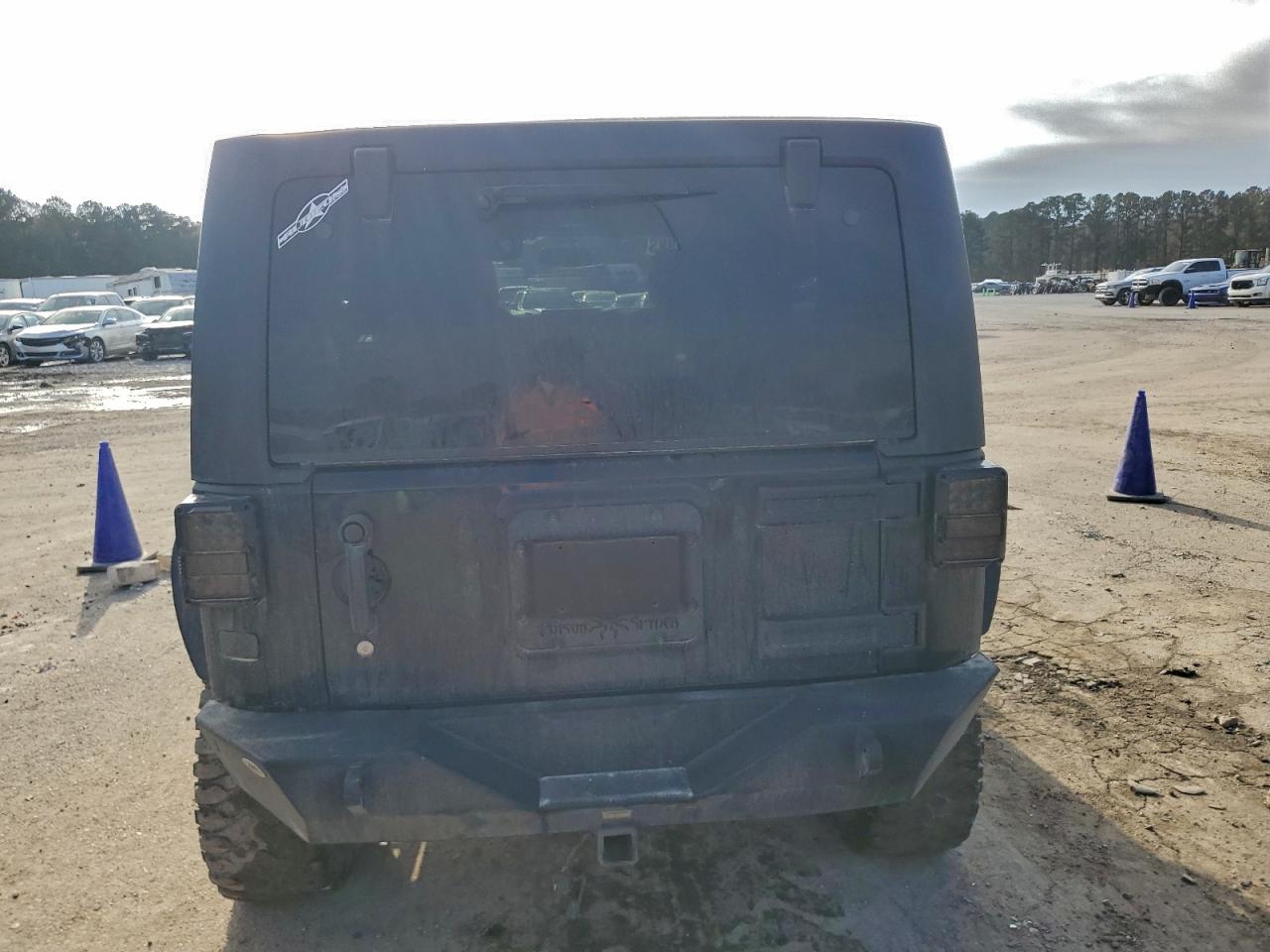 Jeep Wrangler Sport Image 6