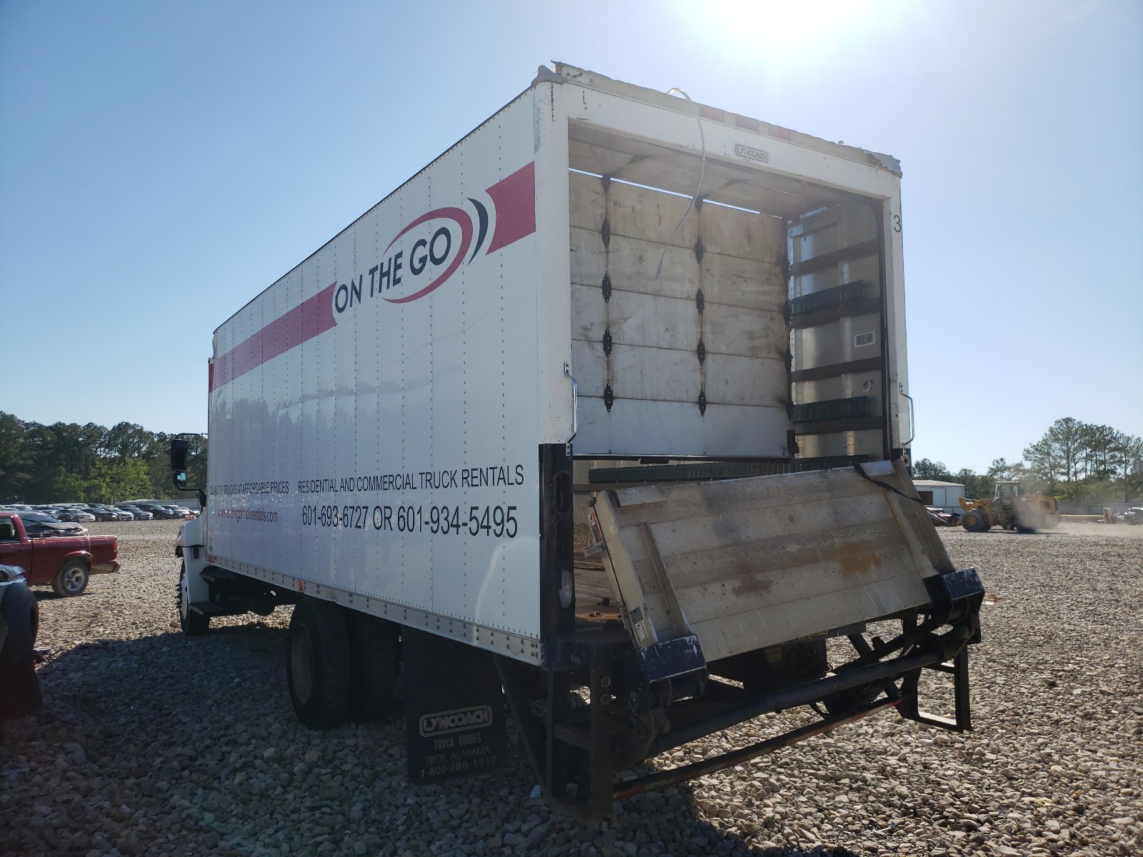 Hino 258 268 Image 2