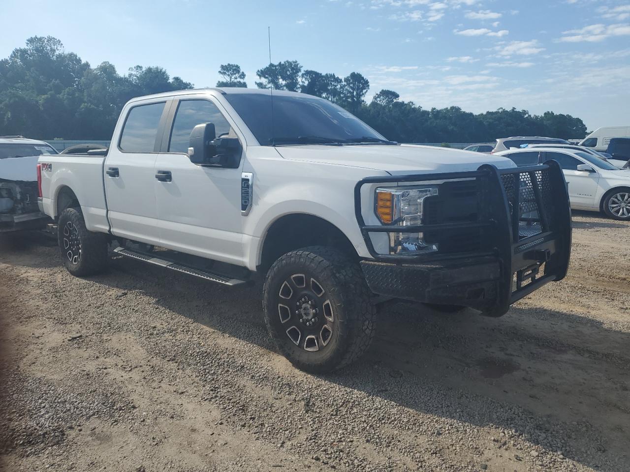 Ford F-250 Super Duty Image 2