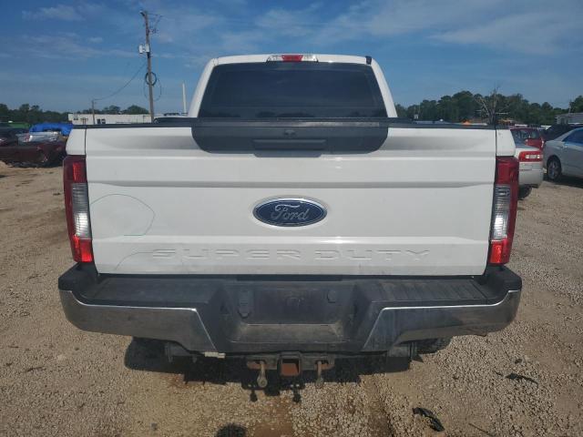 Ford F-250 Super Duty Image 5