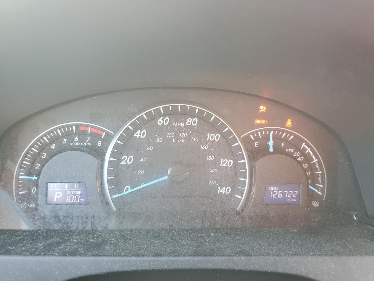 Toyota Camry L Image 4