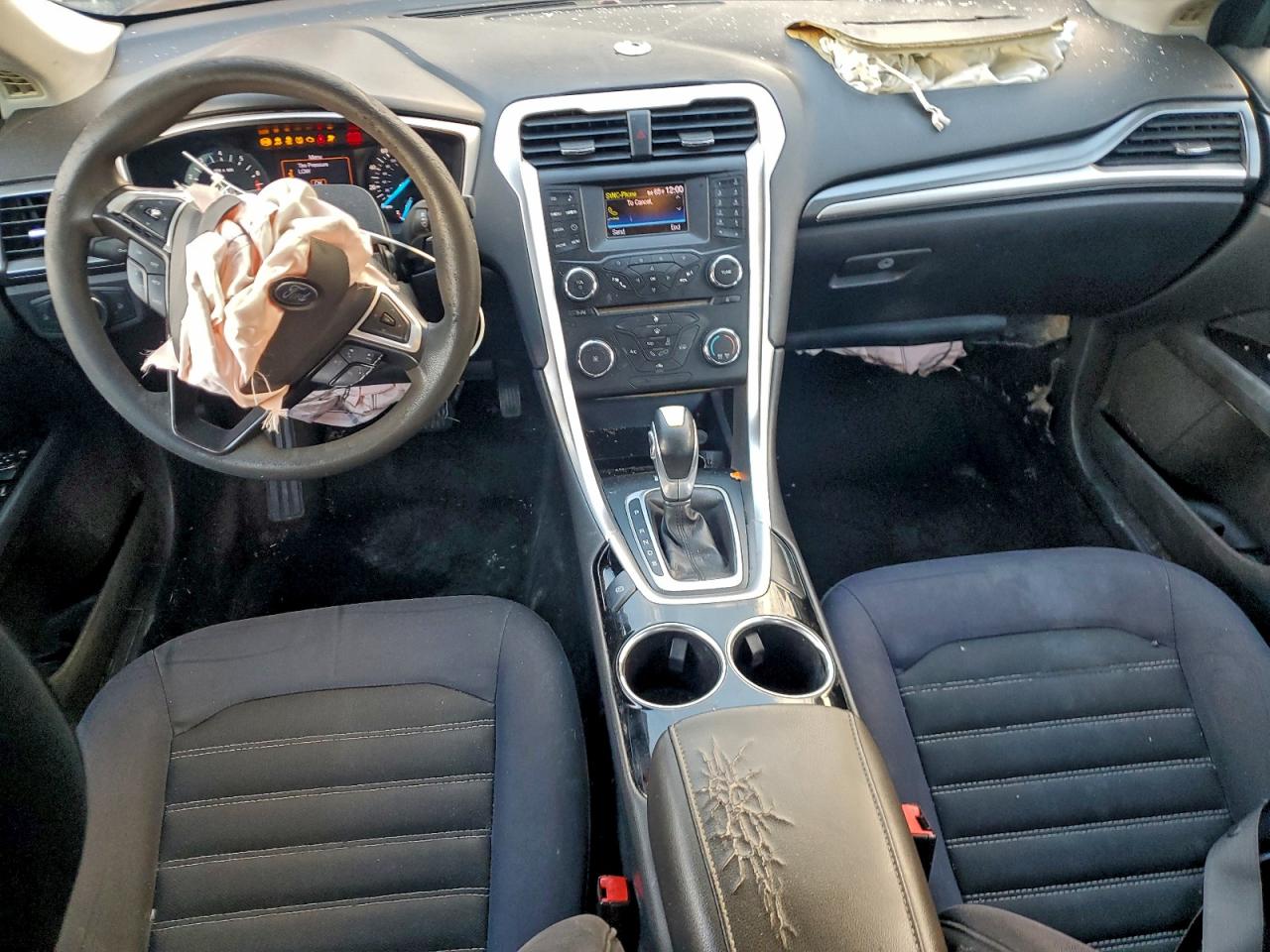 Ford Fusion Se Image 4