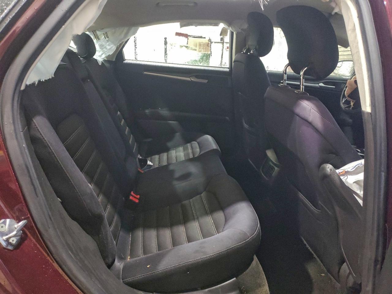 Ford Fusion Se Image 10