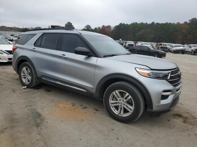 Ford Explorer Xlt Image 3