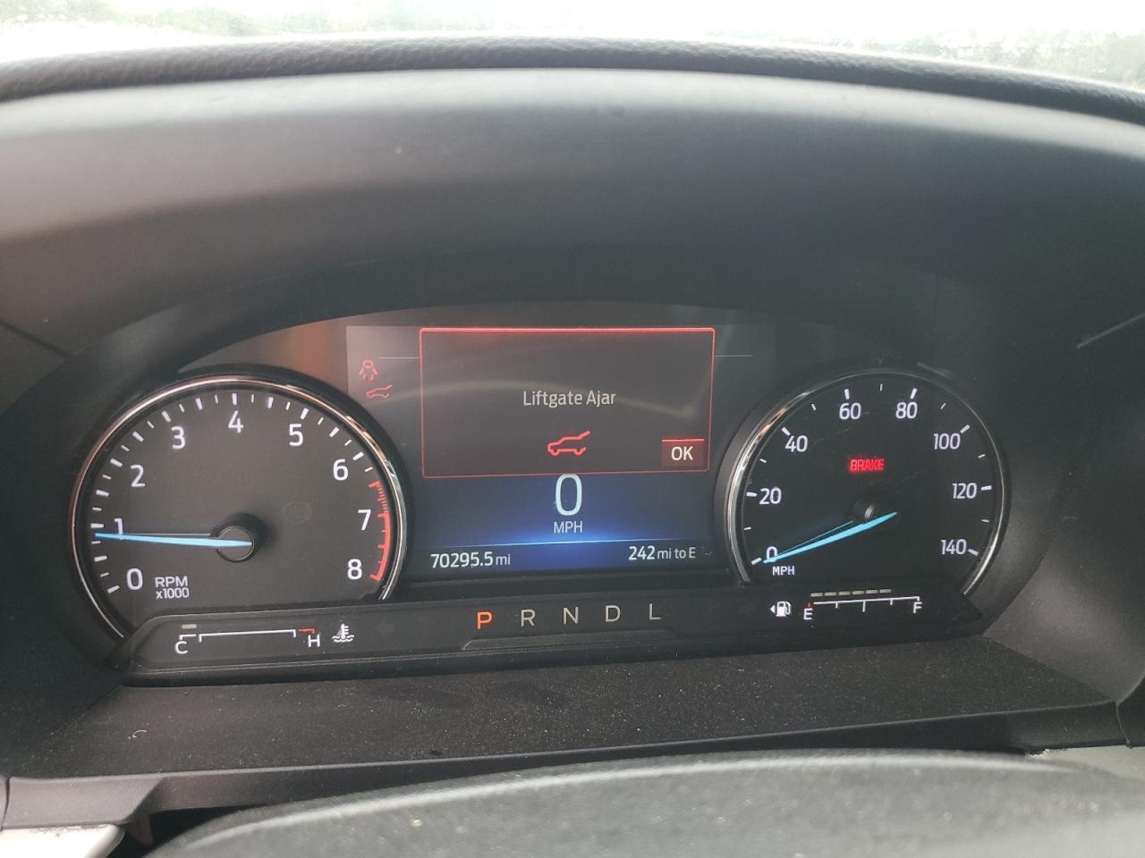 Ford Explorer Xlt Image 11