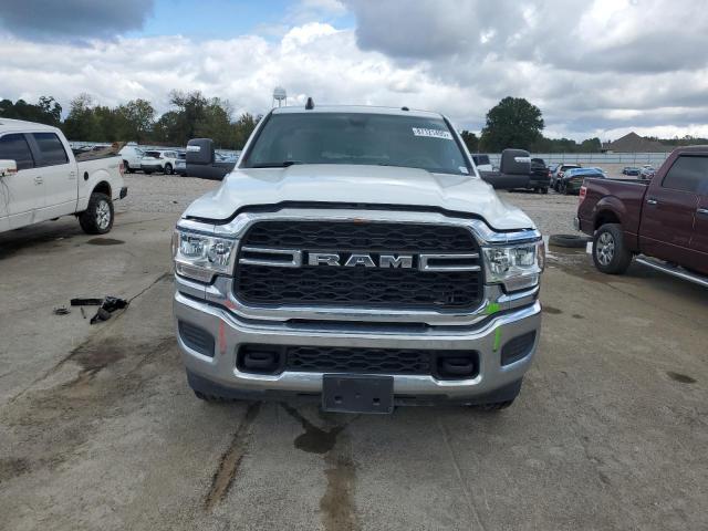 Ram 2500 Tradesman Image 4