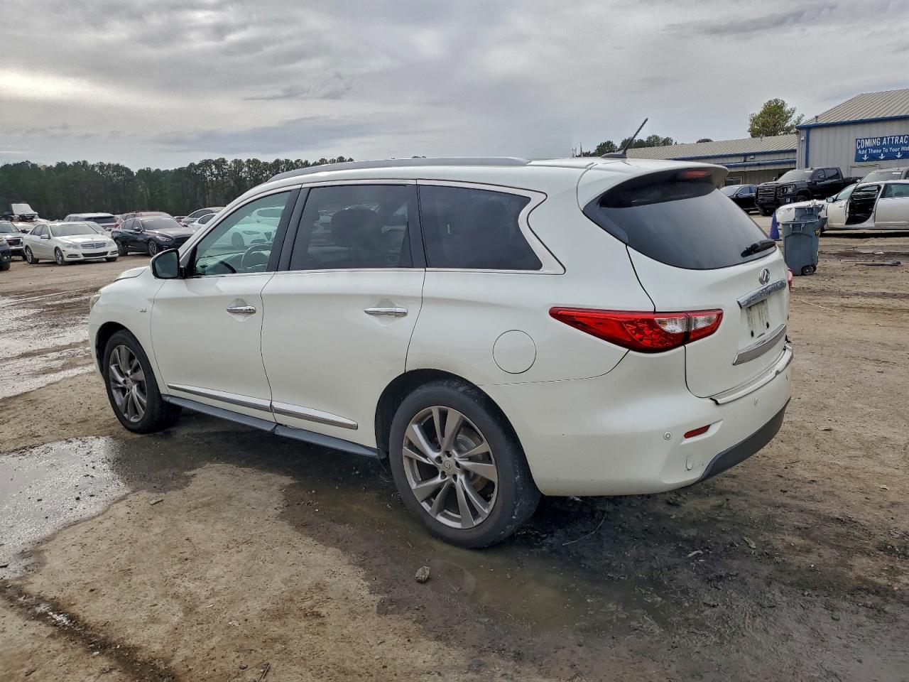 INFINITI Qx Image 3