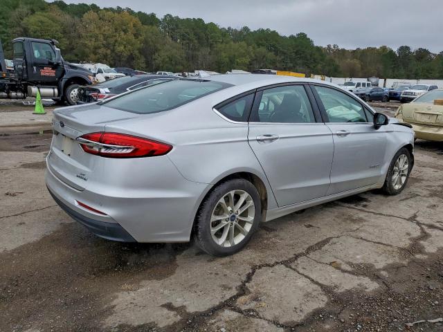 Ford Fusion Se Image 2
