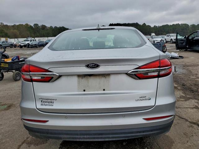 Ford Fusion Se Image 4