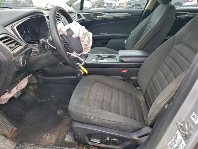 Ford Fusion Se Image 8