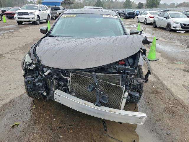 Nissan Altima 2.5 Image 6