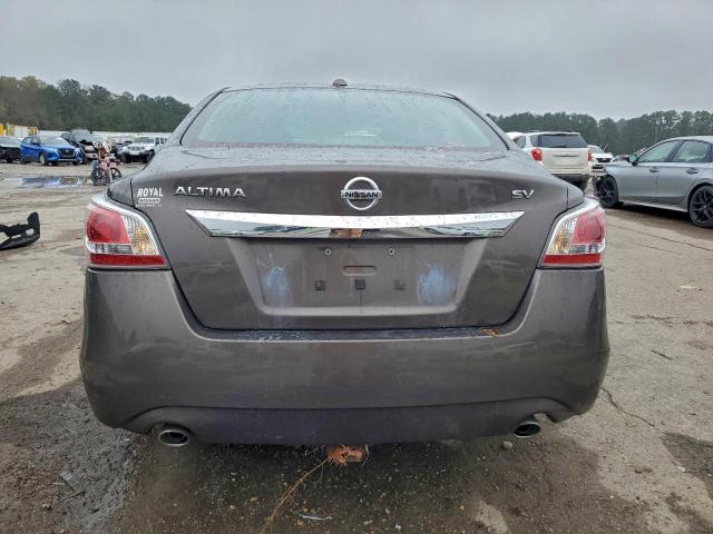 Nissan Altima 2.5 Image 2