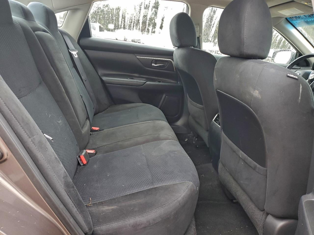 Nissan Altima 2.5 Image 10