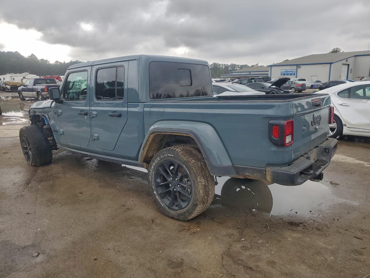 Jeep Gladiator Sport Image 11