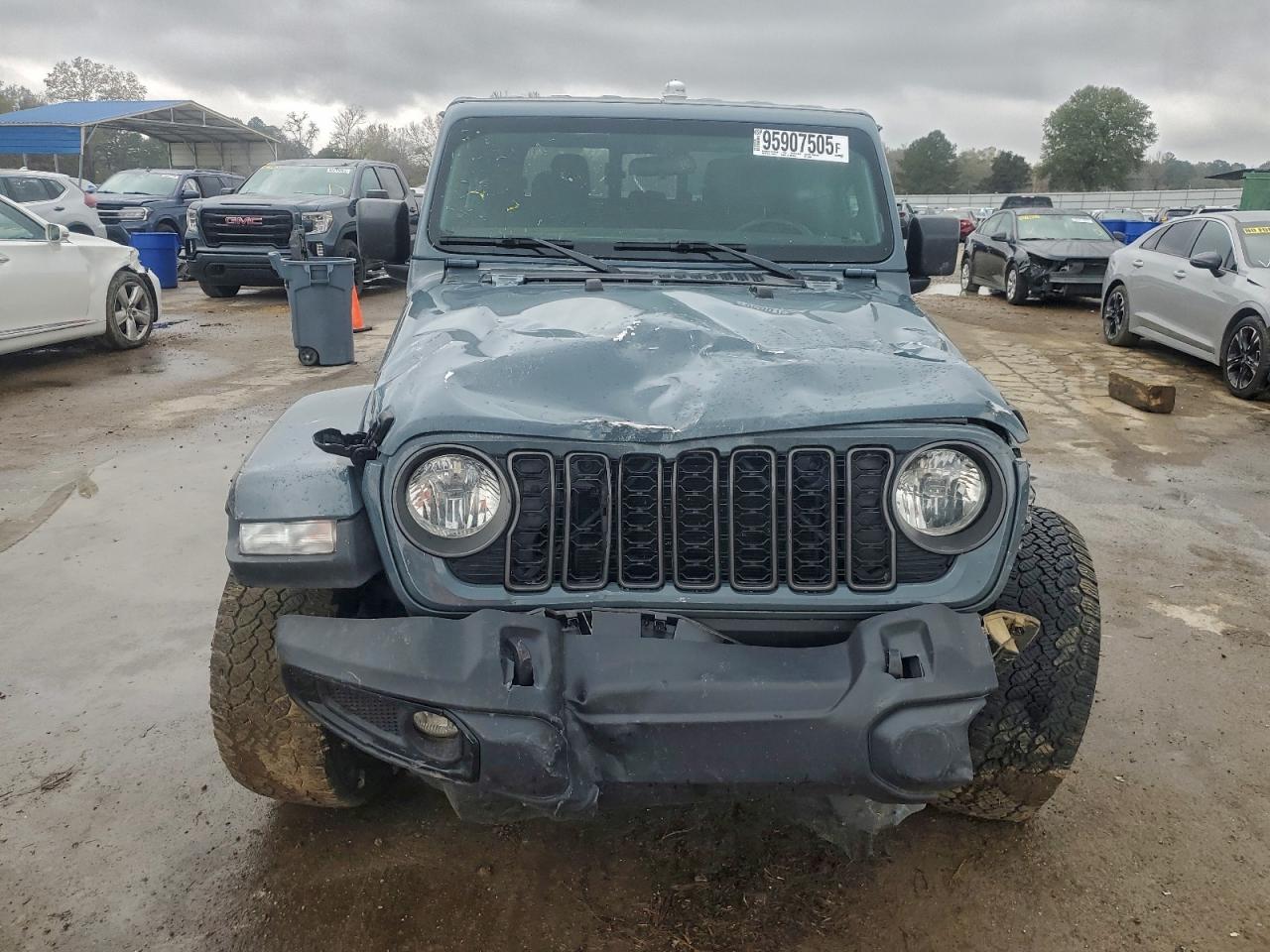 Jeep Gladiator Sport Image 7