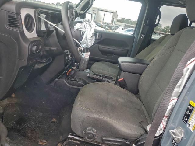 Jeep Gladiator Sport Image 10