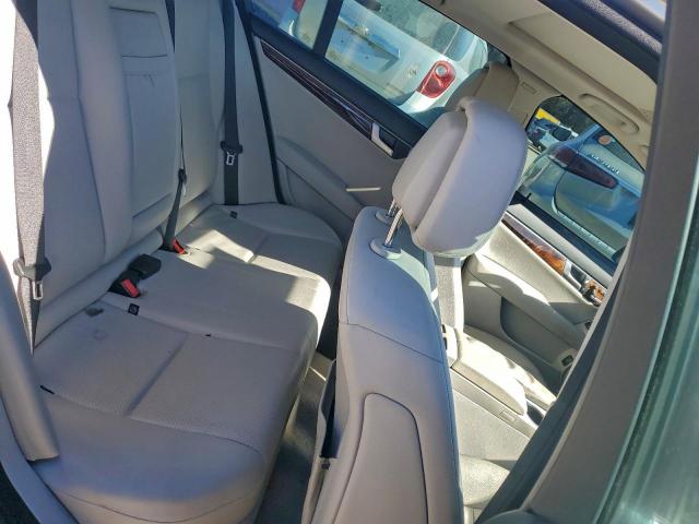Mercedes-Benz C-Class 250 Image 3