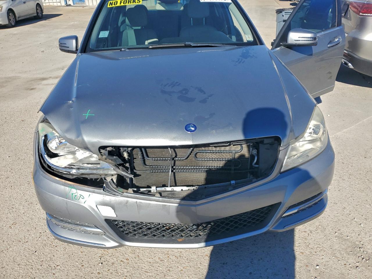 Mercedes-Benz C-Class 250 Image 11