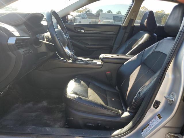 Nissan Altima Sr Image 6