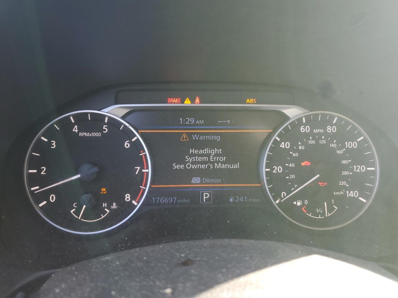 Nissan Altima Sr Image 11