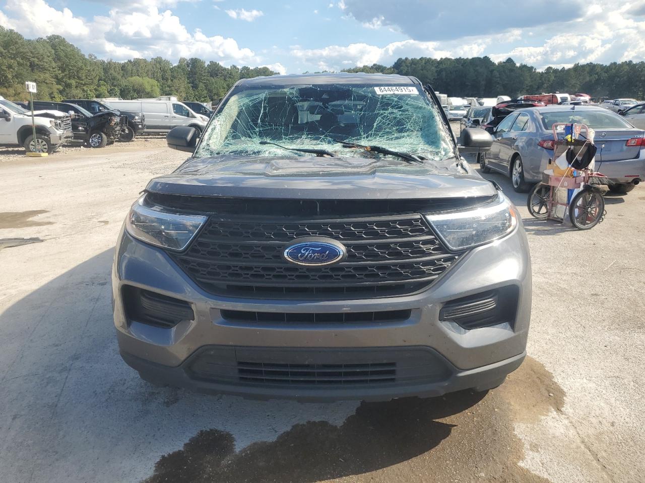 Ford Explorer Image 12