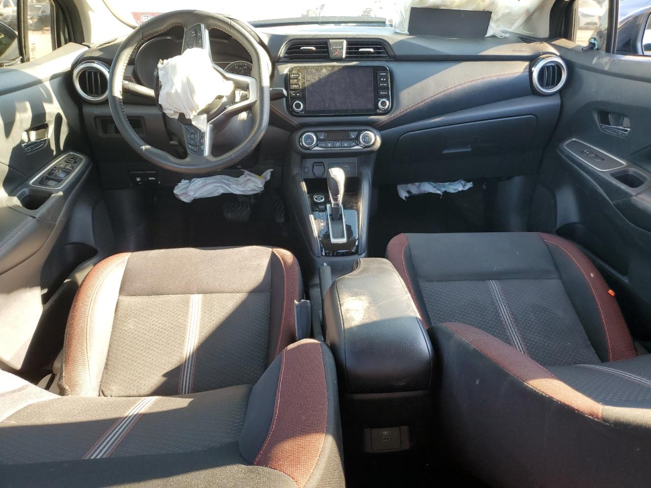 Nissan Versa Sr Image 10