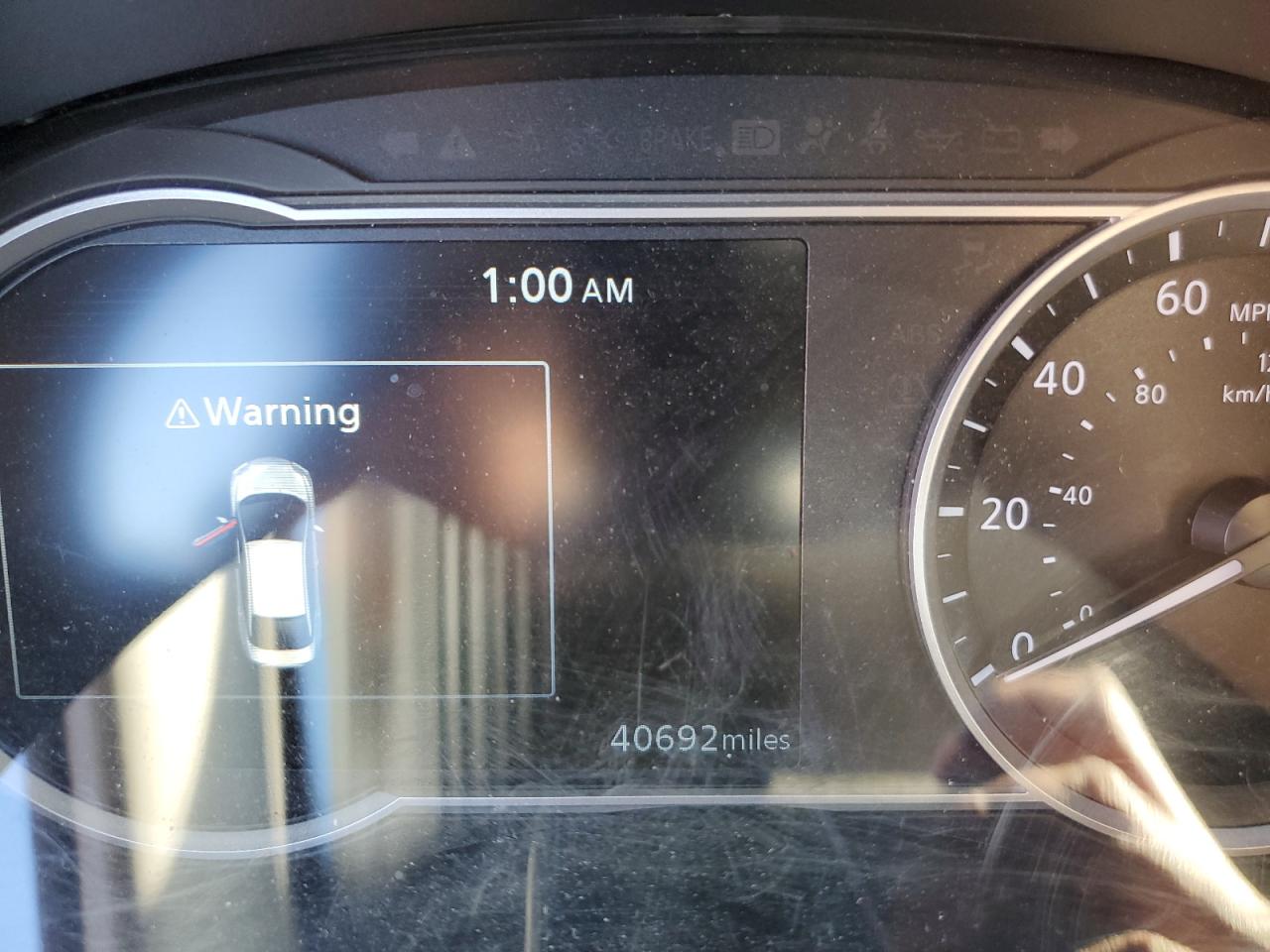 Nissan Versa Sr Image 9