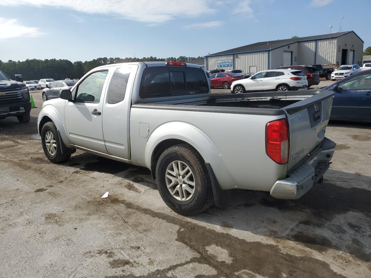 Nissan Frontier Sv Image 4