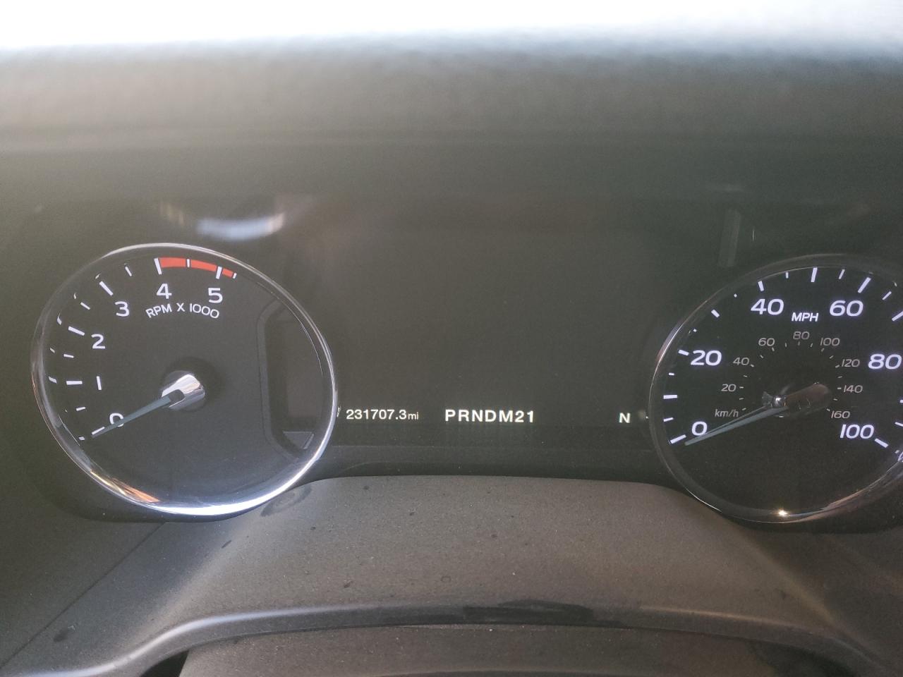 Ford F-250 Super Duty Image 8