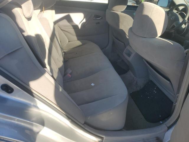 Toyota Camry Ce Image 7