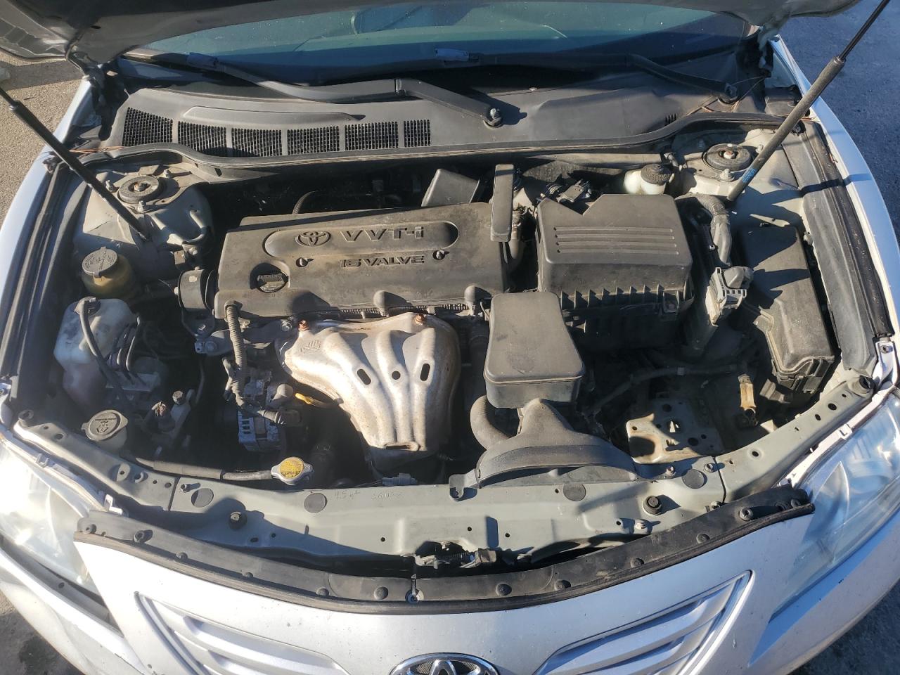 Toyota Camry Ce Image 12