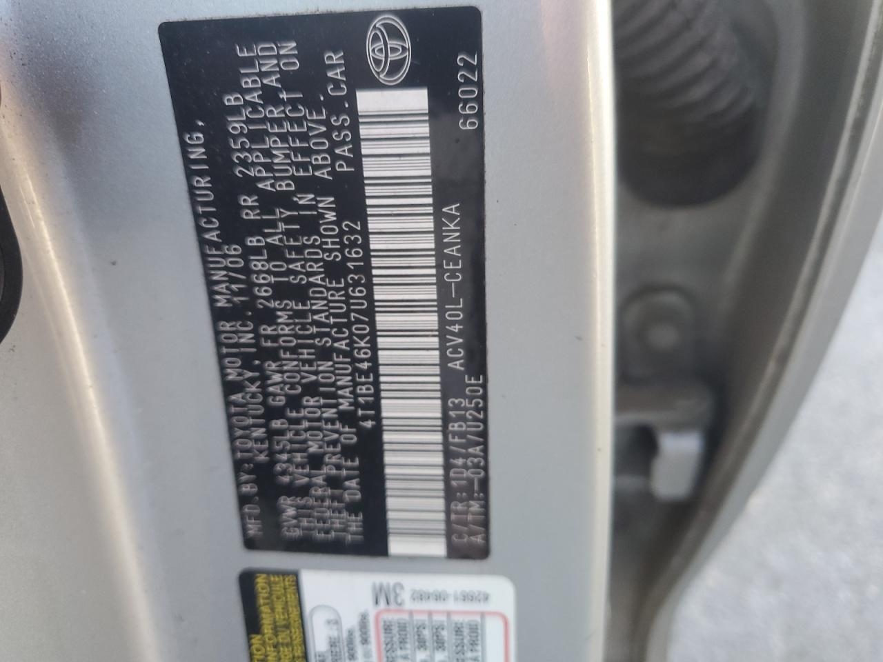 Toyota Camry Ce Image 10