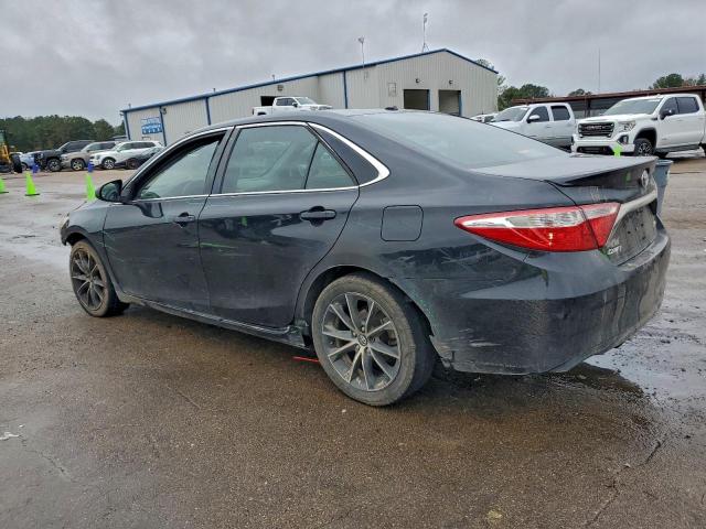 Toyota Camry Le Image 2