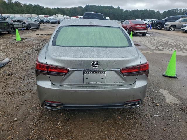 Lexus LS 500 Base Image 4